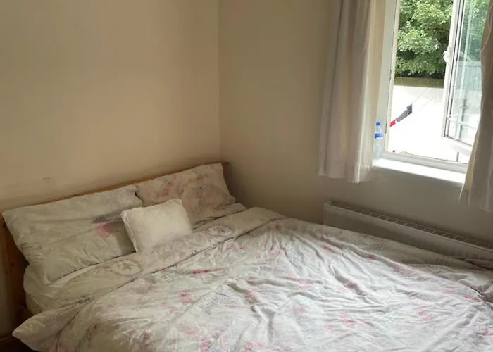 Проживание в семье Family Эннискорти